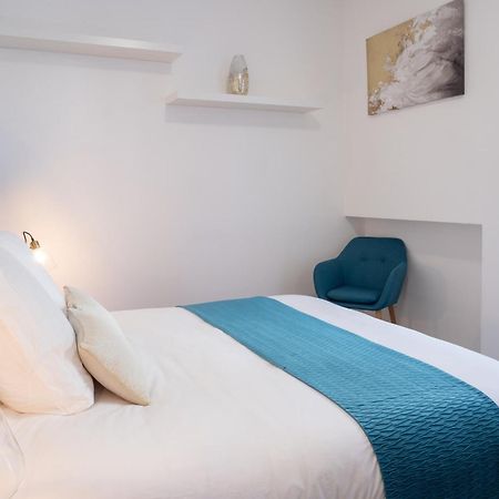 Lora Apartment,Free Private Parking, Self Check In,1 Como Eksteriør billede